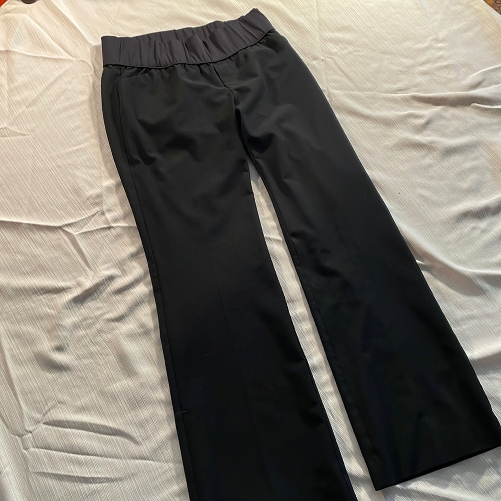 GapMaternity black maternity pants size 6R stretch. 2 front & back pockets